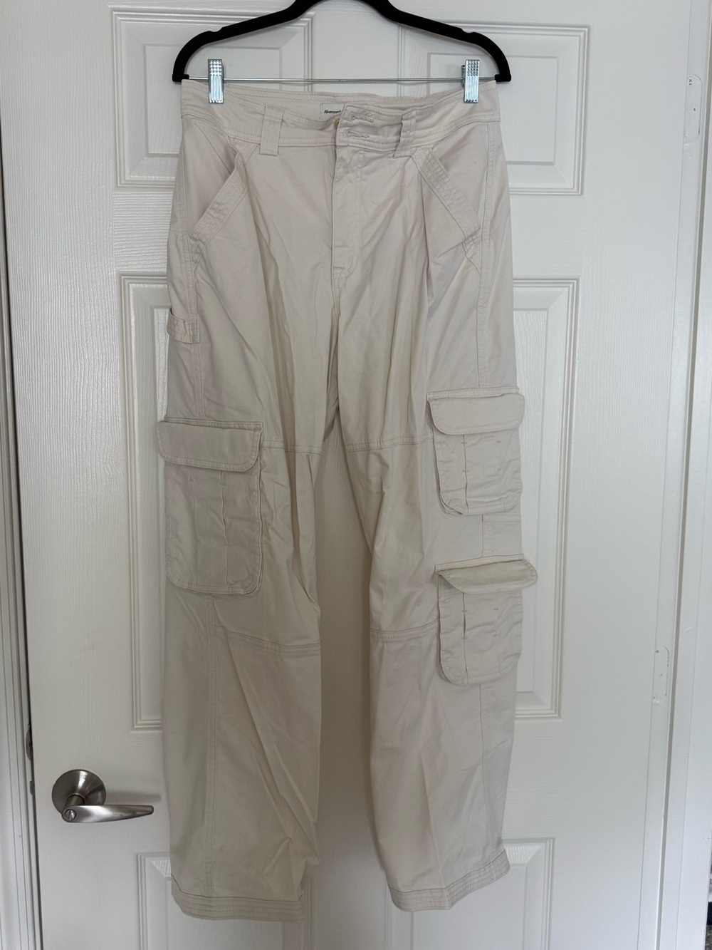 Abercrombie High Rise Curve Love Cream Cargo Pants